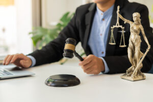 Call Our FedEx Truck Accident Lawyers for a Free Consultation